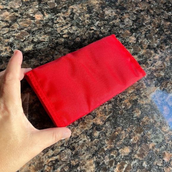 Vintage Rainbow Hook & Loop Wallet - Picture 5 of 5